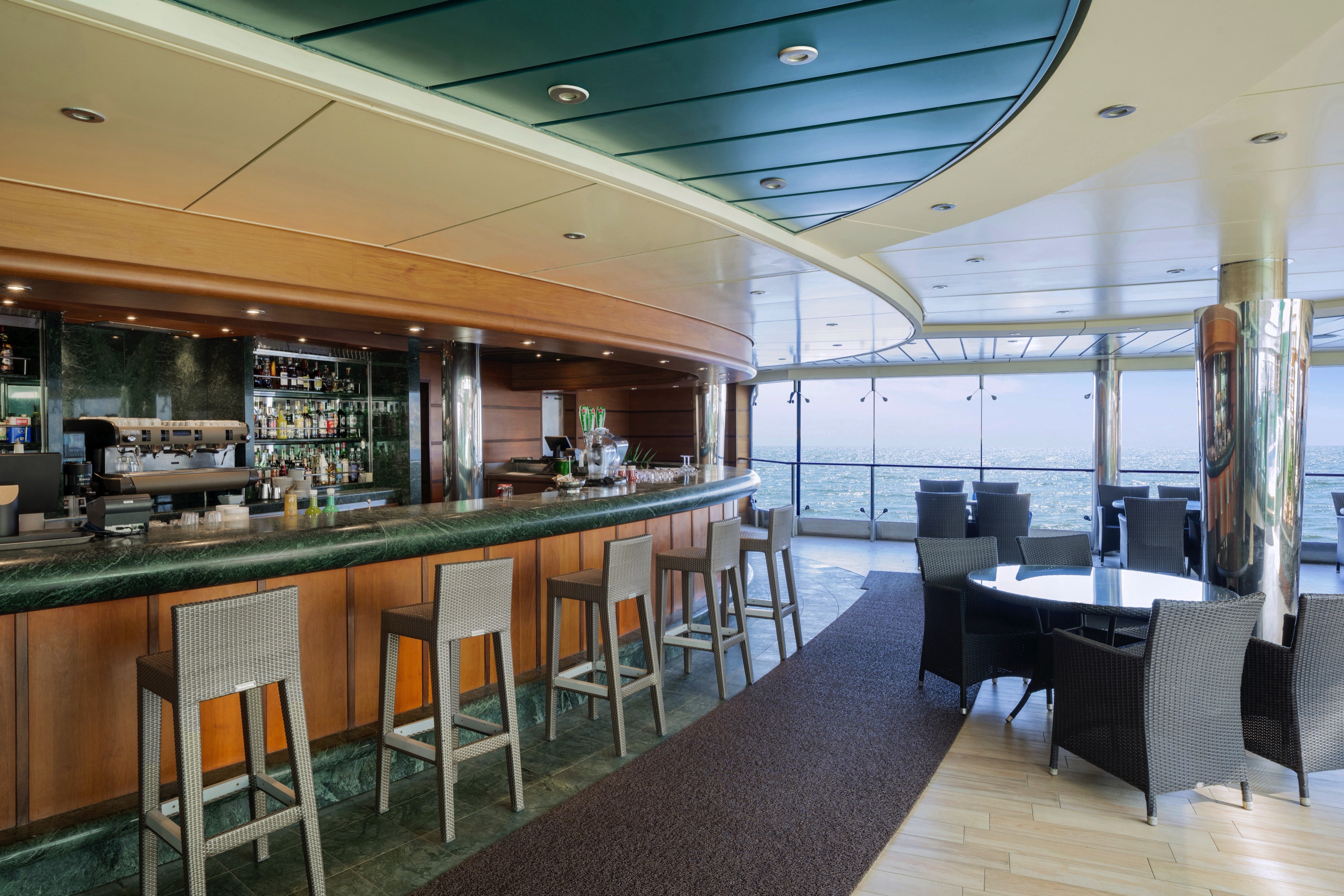 MSC Divina - Le Sirene Bar